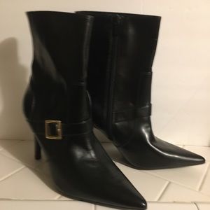 Chaps zipper Booties Size 10